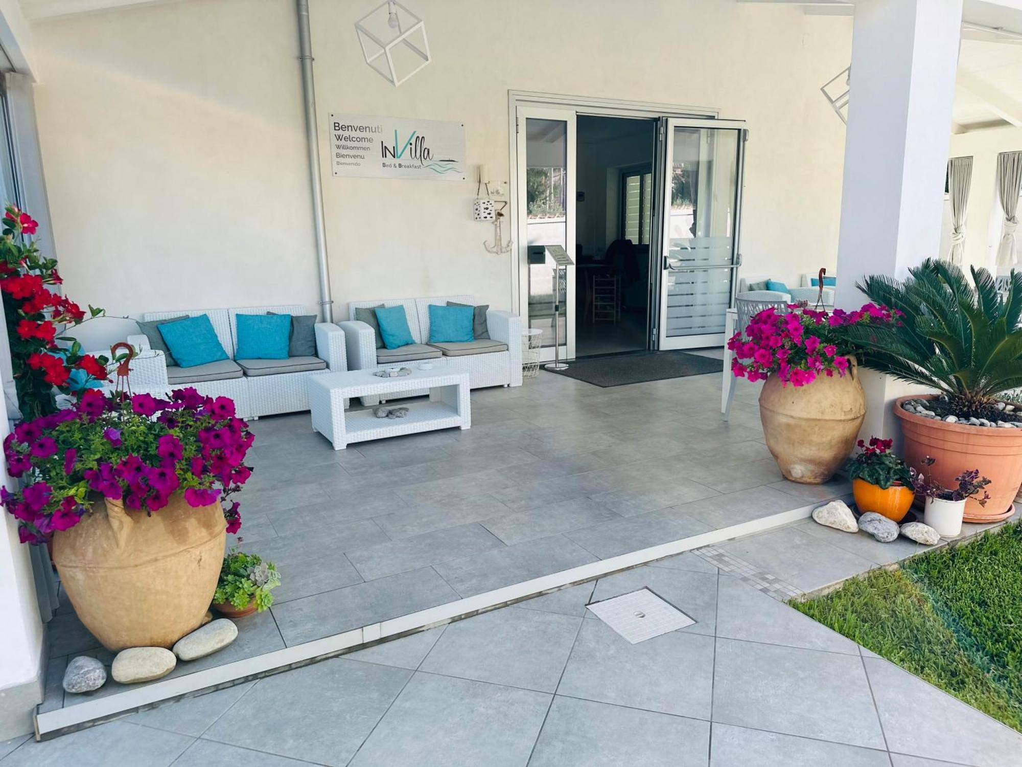 Invilla Bed&Breakfast - Quality Rooms 圣塔·马里亚·迪·卡斯特 外观 照片